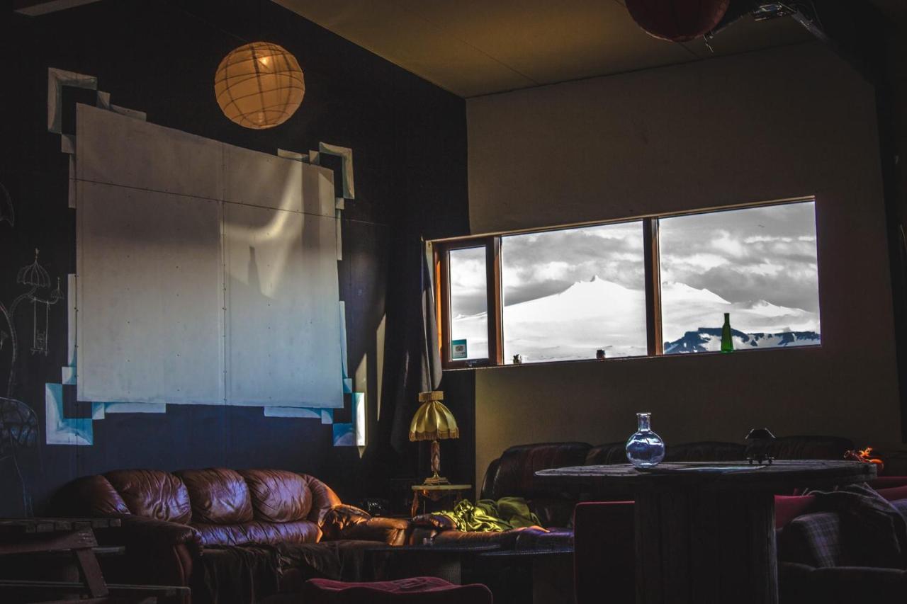 הליסנדור The Freezer Hostel & Culture Center מראה חיצוני תמונה