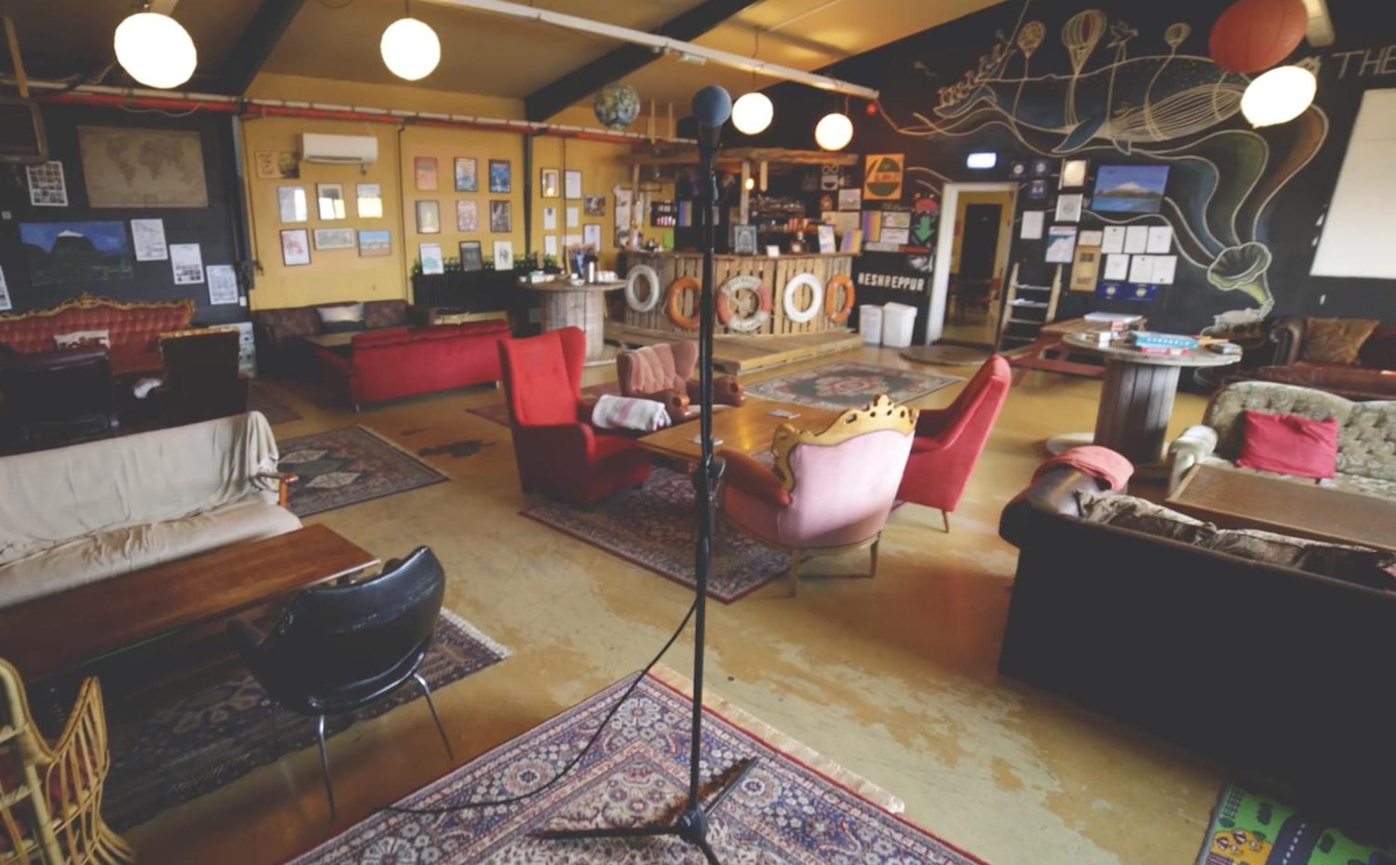 הליסנדור The Freezer Hostel & Culture Center מראה חיצוני תמונה